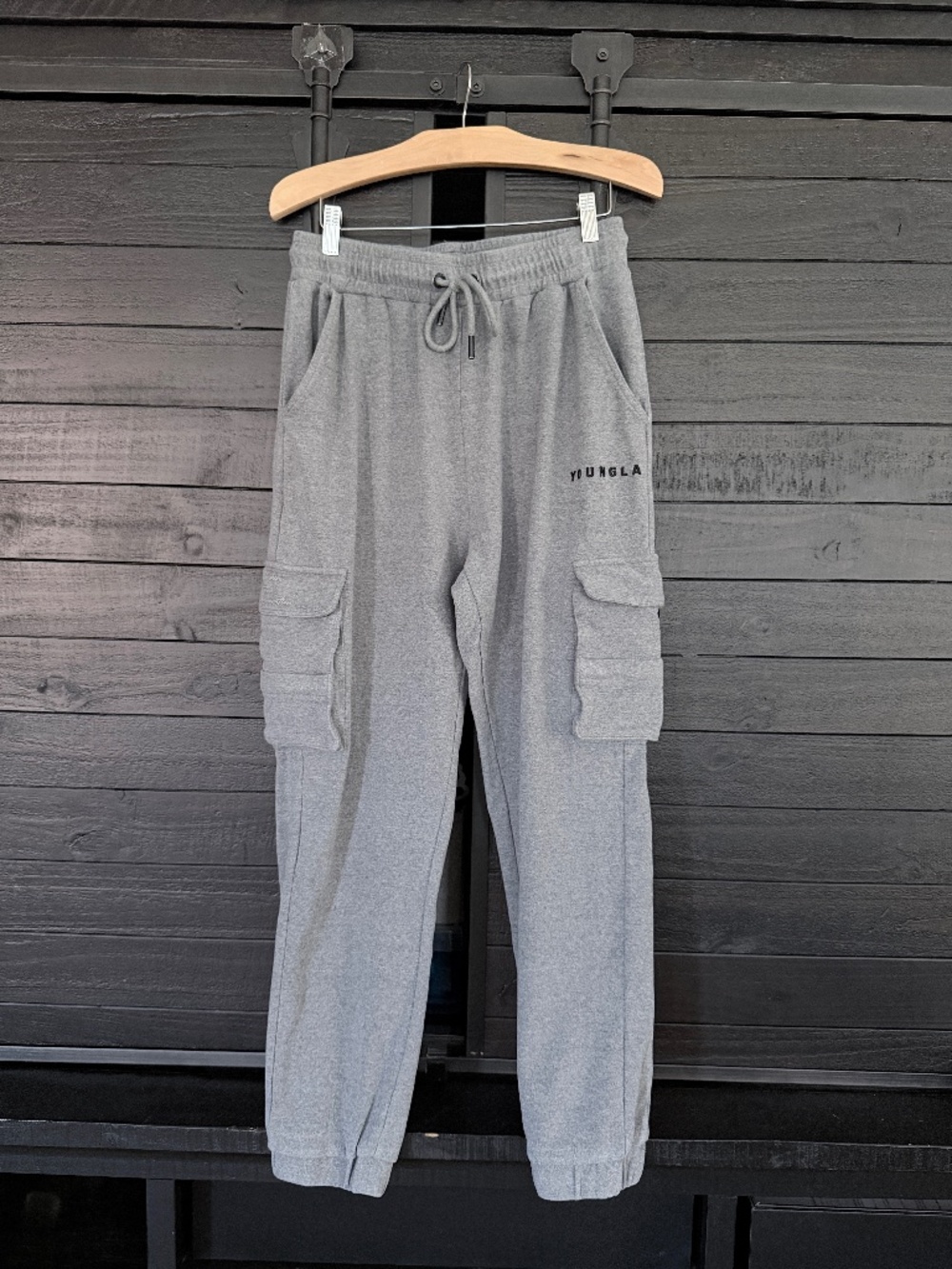 YOUNG LA Mens Cargo Joggers - sz L